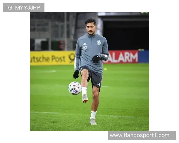 埃姆雷詹展望未来希望继续留在多特并争取欧冠资格